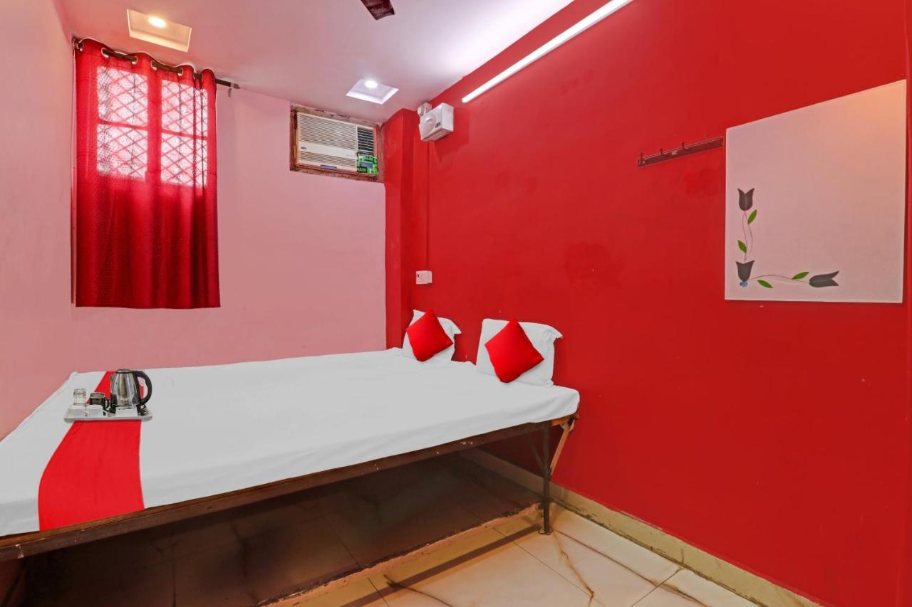 OYO Flagship 92337 Hotel Narayani Palace Kanpur Bagian luar foto